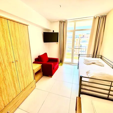 דירה Apartcomplex Grand Kamelia Sunny סאני ביץ'