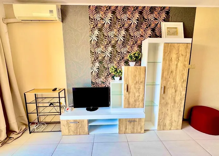 Apartcomplex Grand Kamelia Sunny 公寓 *