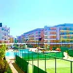 Appartement Apartcomplex Grand Kamelia Sunny *