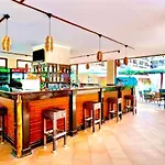 Apartcomplex Grand Kamelia Sunny Appartement *