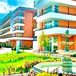 Appartement Apartcomplex Grand Kamelia Sunny *